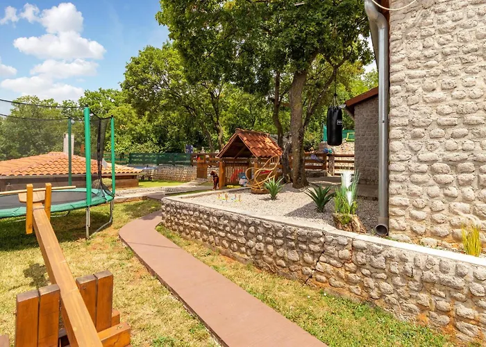 Pet Friendly In Tatil Evi